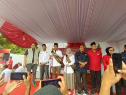Pasangan Ahmad Yuzar dan Misharti Resmi mendaftar ke KPUD Kampar