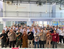 Panwascam Kampar Lantik 77 Orang Pengawas TPS dan Lakukan Pembekalan 