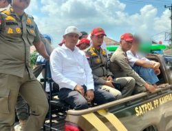 Satpol PP Kampar Amankan Pelajar yang Ketahuan Bolos Sekolah