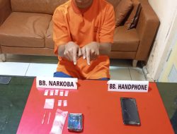 Polres Kampar Ciduk Pengedar Sabu di Pulau Sarak, Amankan 1,43 Gram Barang Bukti!