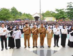 Bupati Kampar Serahkan 2946 SK PPPK Tahap II dan Paruh Paruh Waktu