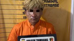 Pria Pirang Nekat Curi HP Anggota Polisi, Pelaku Pasrah Saat Dibekuk Polsek Tambang 