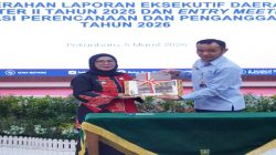 Perkuat Tata Kelola Keuangan, Wakil Bupati Kampar Hadiri Penyerahan Laporan Eksekutif BPKP dan Entry Meeting Anggaran 2026