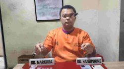 Pengedar Narkoba di Kelurahan Bangkinang Ditangkap, Temukan Barang Bukti Berserakan di Kamar Mandi