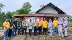 Polsek Kampar Intensifkan Pendampingan Ketahanan Pangan, Bhabinkamtibmas Rutin Pantau Perkembangan Tanaman Jagung Warga