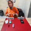Satresnarkoba Polres Kampar Tangkap Wanita di Toko Pakaian, Temukan Dua Paket Sabu-sabu 