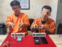 Asyik Nyabu, Dua Pengguna Ditangkap Satresnarkoba Polres Kampar di Desa Kumantan 