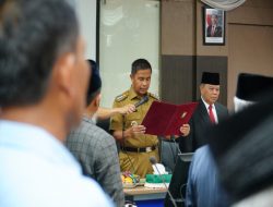 Bupati Kampar Buka Seminar Internasional Konstruksi Kurikulum Berbasis Kearifan Lokal serta Kukuhkan Dewan Pendidikan Periode 2025–2030