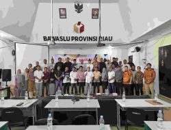 Jaga Hak Pilih, Ketua Bawaslu Riau Minta Jajaran Jaga Esensi Lembaga 